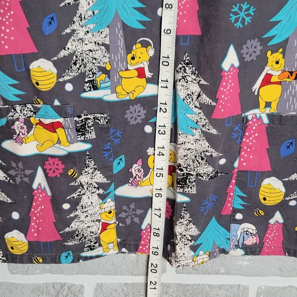 Disney Winnie-the-Pooh and Gang Winter Themed Scrubs Medical Women's Size S - Picture 11 of 11